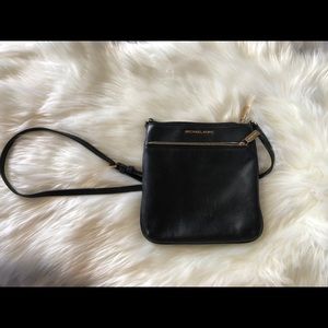 Authentic Michael Kors crossbody